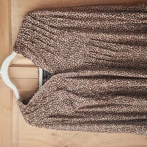 Women button down cheetah print size 1X